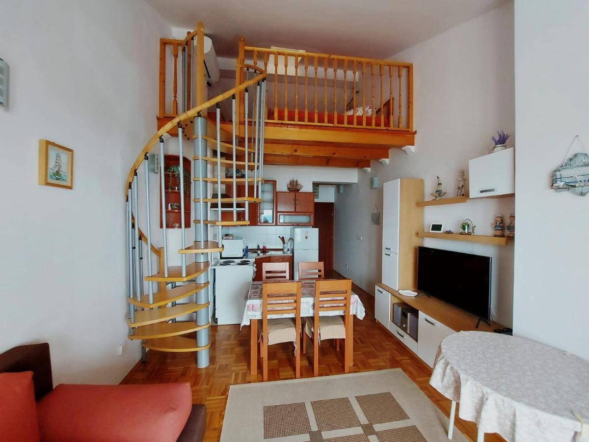 Apartment Malkoc Crikvenica Exterior foto